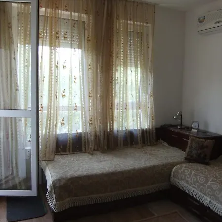Apartment Quiet Nest For Two *